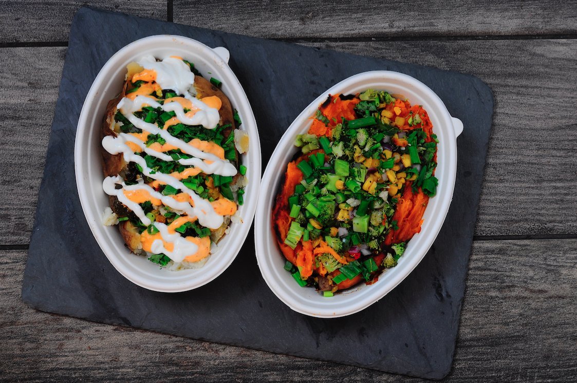 potatopia's tweet photo. Beautiful potato dinner pour deux? Have a #potatopia #datenight #nomnom https://t.co/uiF7GxdG6i