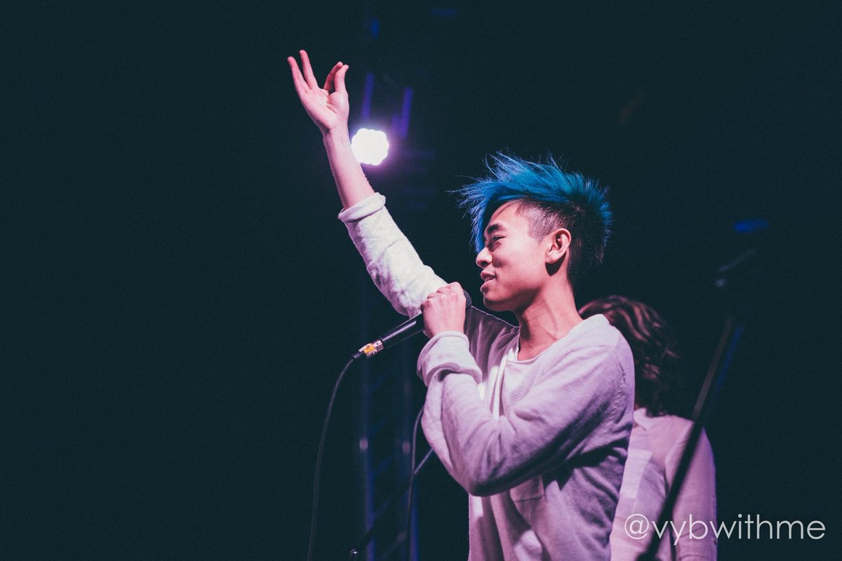 O yo Rum runners is gonna be hype tonight <a href="/MermaidsExist_/">Mermaids Exist</a> <a href="/enterwolfsaga/">WOLF SAGA</a> @mybearmountain #lndont <a href="/londonmusichall/">London Music Hall</a>