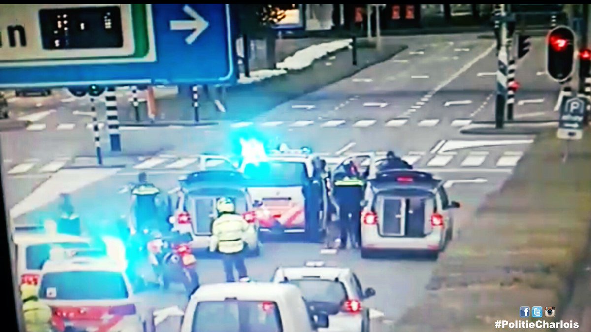 Drie mannen vast na melding schietpartij Rotterdam Rijnmond Drie mannen vast na melding schietpartij Rotterdam Rijnmond
