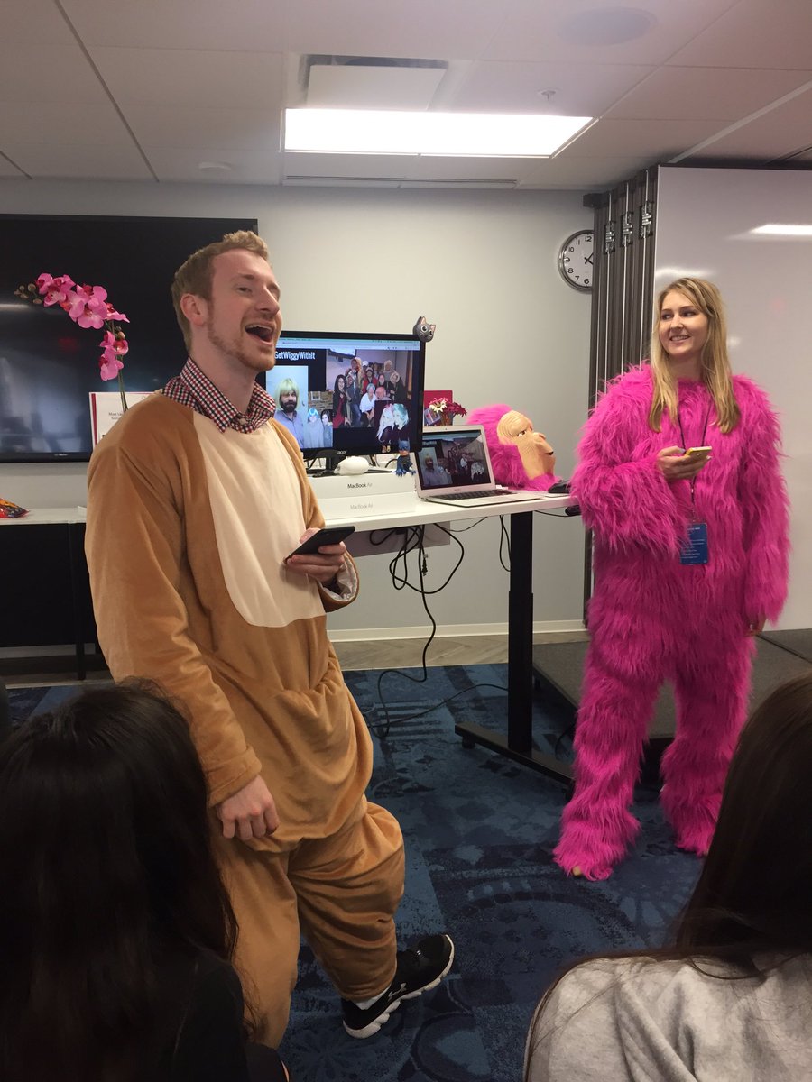 socialtables's tweet photo. Jared and Sophie do a pecha kucha on our core value, #BeOutrageous! 🙃🙃 #STconf #dctech https://t.co/SCW2z6zGDZ