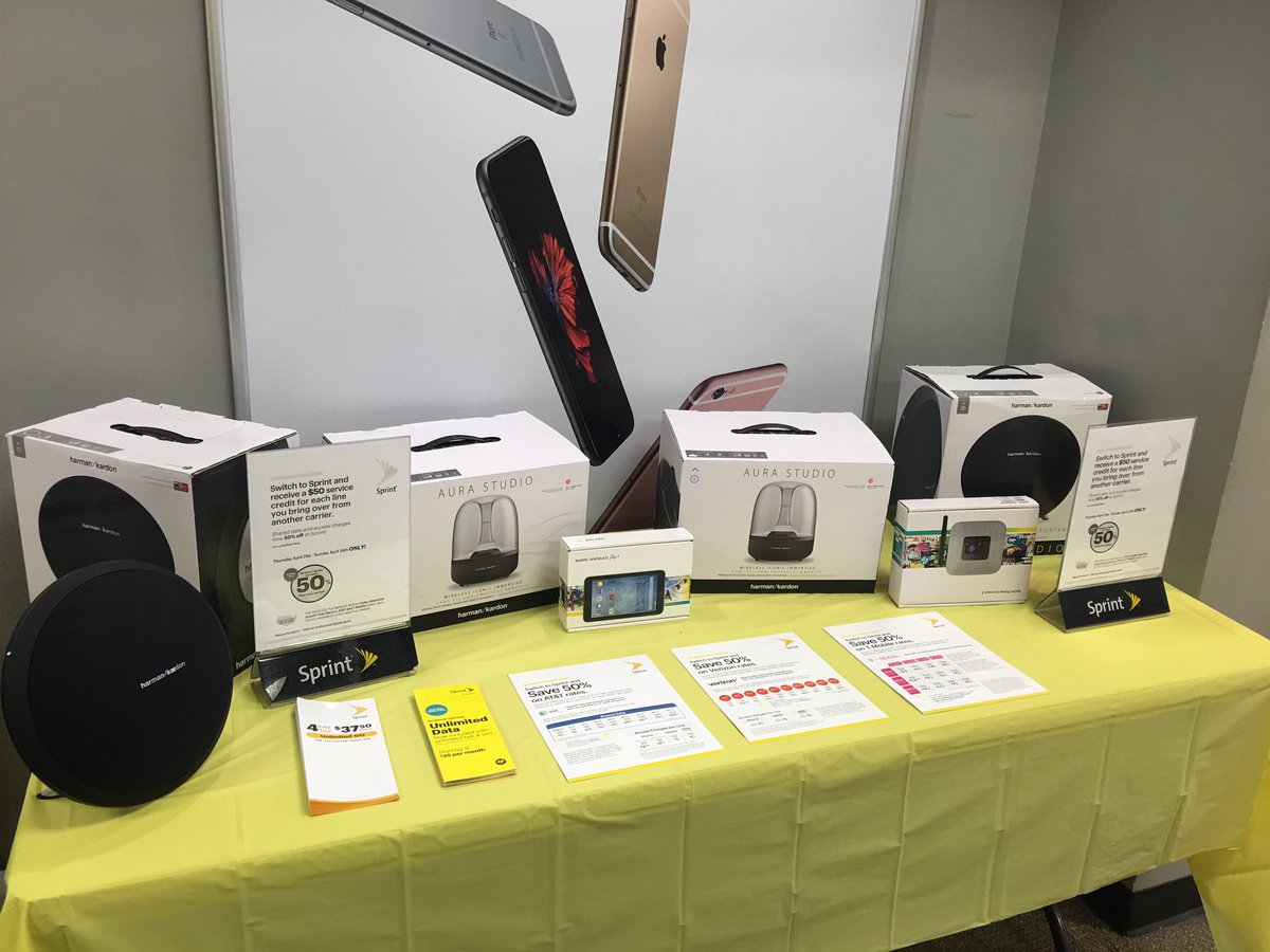 SprintFSQ's tweet photo. Switch to Sprint and Receive a $50 Service Credit for each line your bring over from another Carrier!!! https://t.co/9tf5QUuMA4
