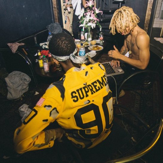 XXL's tweet photo. Get lifted with this crazy new @THEUALIFESTYLE x @RonnyJListenUp collab "Play That Way" https://t.co/md4Iv1pSrZ https://t.co/AyxFFyY0Sz
