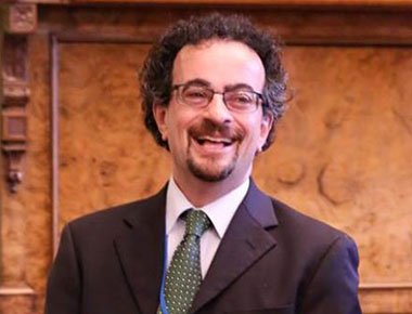 yencomgh's tweet photo. UK expresses confidence in Ghana’s economy #JonBenjamin19 #YenNews
https://t.co/MmmM13wFmE https://t.co/lCogpSDqk6