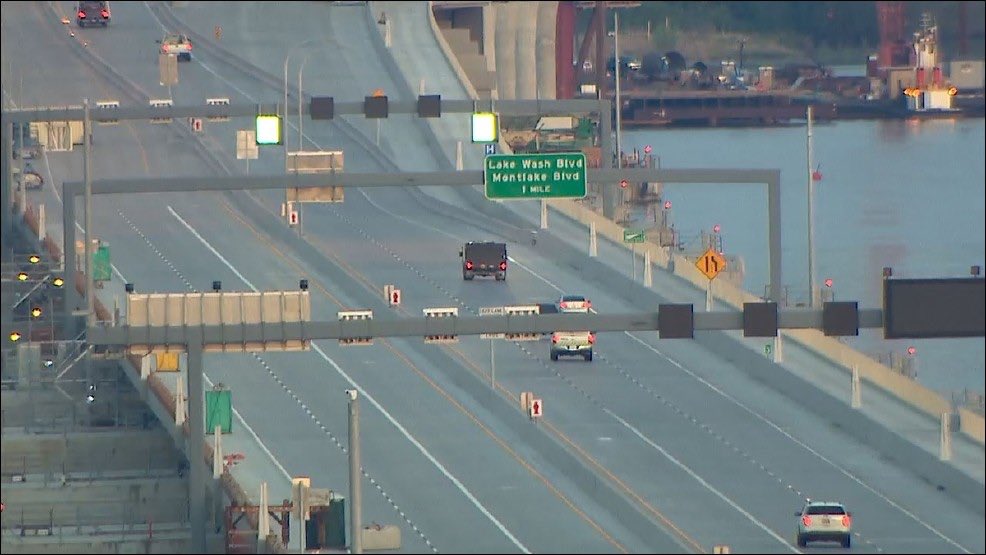realSardonic's tweet photo. Computer glitch delivers highway toll shock to thousands of motorists

https://t.co/BZGu3fSYoq

#SeattleWA | #SeaTac https://t.co/HMSXOopBqb