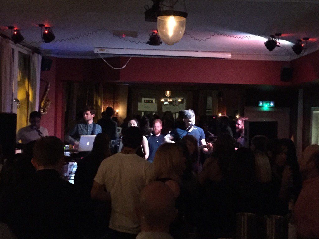 andysmunns's tweet image. Got to love a bit of @BoxPartyBand