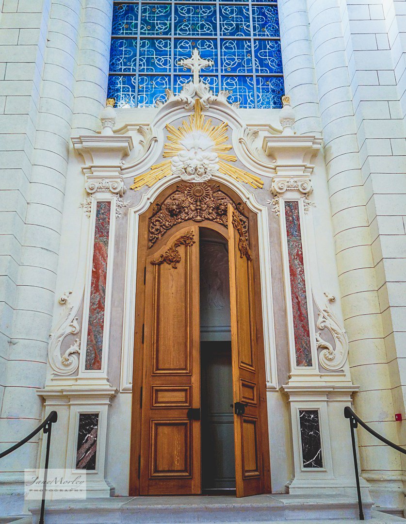 FrenchHillside's tweet photo. Thursday Doors – Inside the Cathedral https://t.co/61RkJmOG6z https://t.co/1hODE7FpS1