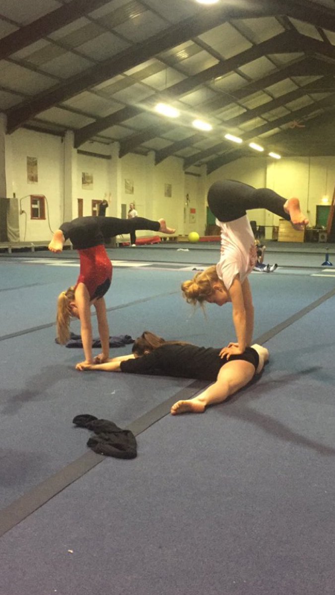 TeesValleyGC's tweet photo. Beth, Holly &amp; Lucy training hard xx https://t.co/hGVXU7EVeP