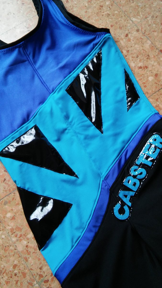 DomizianaRoy's tweet photo. New gear for #CabbieKlowaski!!! #HybridPromotions #WrestlingGears #DomizianaRoy #BestInItaly #wrestling #Scotland https://t.co/NGeSDUrzri