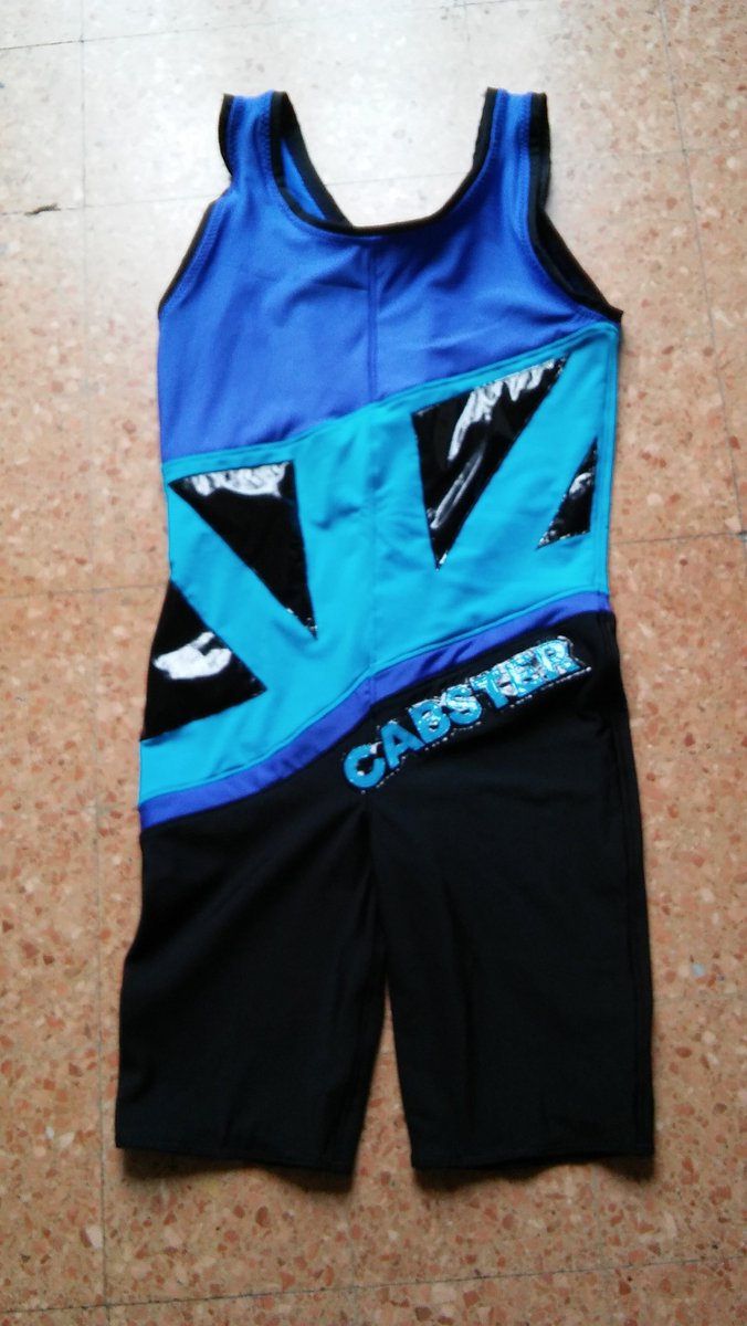 DomizianaRoy's tweet photo. New gear for #CabbieKlowaski!!! #HybridPromotions #WrestlingGears #DomizianaRoy #BestInItaly #wrestling #Scotland https://t.co/NGeSDUrzri