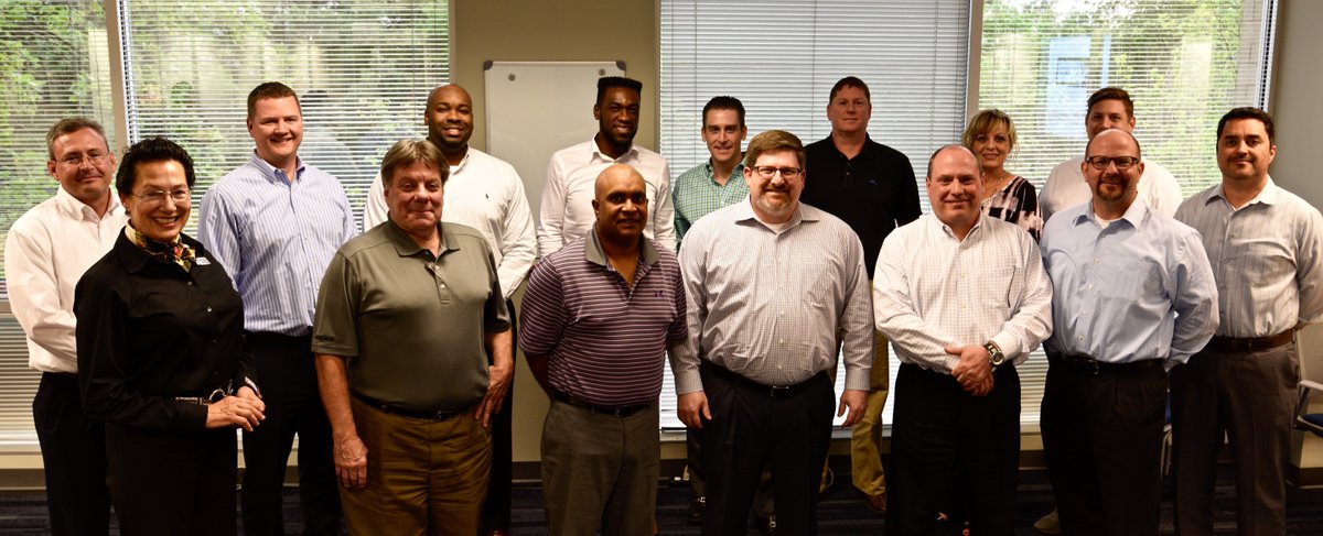 PDI_usa's tweet photo. Great work this week at FOM 101! #Nissan #FTA #Training https://t.co/swlFmx6nIS