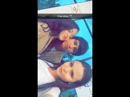 Como assim eu to segurando vela pra esses Pombinhos <a href="/OmarFerrazCD1R/">Omar</a> <a href="/mha_of/">Mharessa Fernanda</a>