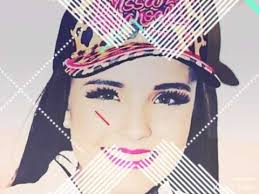 Que Montagem mais perfeita! Fã q me mandou isto está de Parabéns