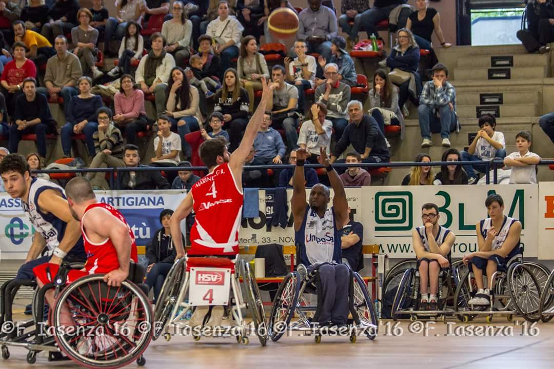 AbdiJama10's tweet photo. Shooting over them big forwards #launchcrew #teamrgk #RoadToRio2016 . @RGKWheelchairs @Briantea84 @BritWheelBBall https://t.co/EoLiSKHOYY