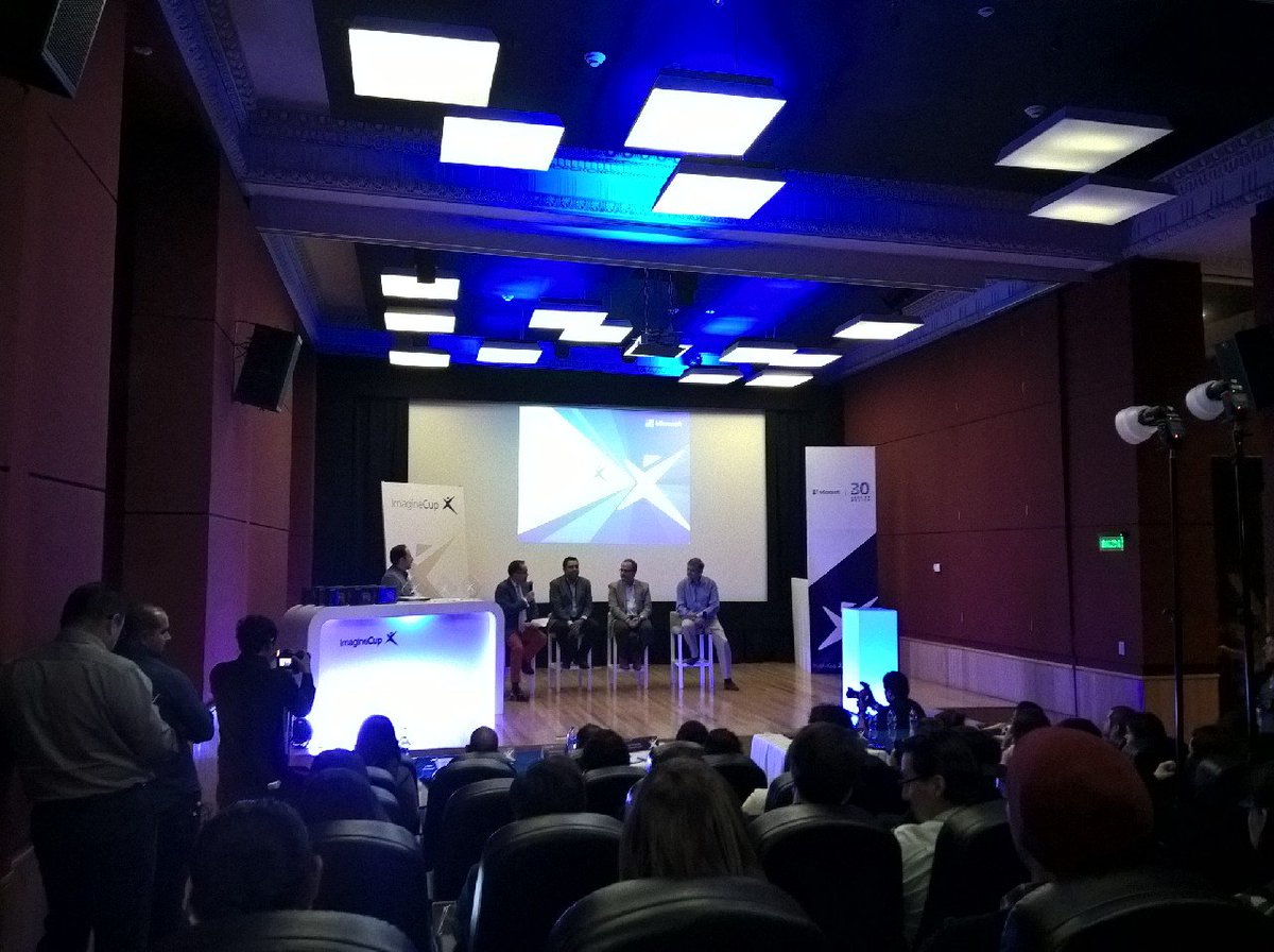 javier_jael's tweet photo. En este momento el director del MUNAL hablando de  #ImagineCupMX #Mspmx https://t.co/6l9qrd5gU9
