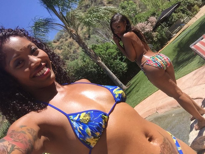 The Queen of the day in the background Ms👑 @chanellxxox 💗💜❤️💗💙💞💜💙 https://t.co/GGRCOuHu51<a class="tags" target="_blank" title="On Twitter" href="/?out=eyJ0eXAiOiJKV1QiLCJhbGciOiJIUzUxMiJ9.eyJpYXQiOjE3MjMxMTg2ODksImlzcyI6InR3cG9ybnN0YXJzLmNvbSIsIm5iZiI6MTcyMzExODY4OSwiZXhwIjoxNzU0NjU0Njg5LCJyZWRpcmVjdF91cmwiOiJodHRwczovL3R3aXR0ZXIuY29tL2NoYW5lbGx4eG94In0.jk8RqVY20iIUvEtl8DD3BMA5icOVgwztNNVbMA3RWUG9EnZAiDJcwCtd7mlYjQP9gflJ8TE8M4sdvyv50Tt2QA">@chanellxxox</a><a href="/tag/booty"class="tags"><span>#booty</span></a><a href="/tag/drippingwet"class="tags"><span>#drippingwet</span></a><a href="/tag/wetlotus"class="tags"><span>#wetlotus</span></a>