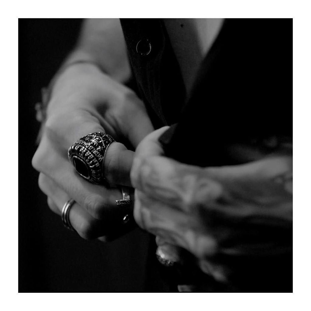 tokiohotel's tweet image. the #trailer to my video is out youtube.com/billyisnotok #LDBM ift.tt/1ShUDZd