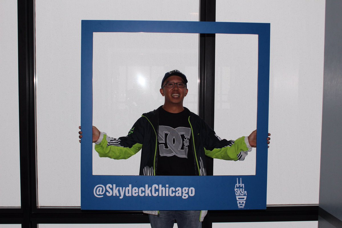bibar_art's tweet photo. @SkydeckChicago my first visit to Chicago. https://t.co/xmaQHopUCP
