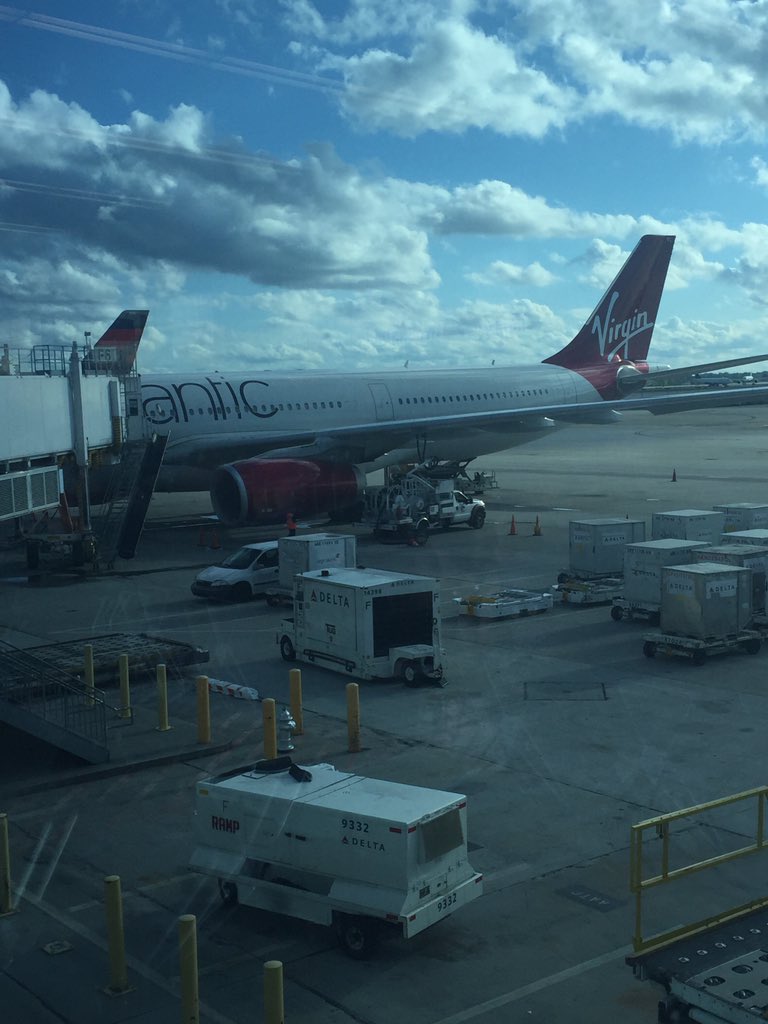 DegsyMount's tweet photo. Third leg of #JourneyToWembley Atlanta to Manchester the longest if the legs..see in in Blighty by 9 in morning ✈️⚽️ https://t.co/00oP9uRtra