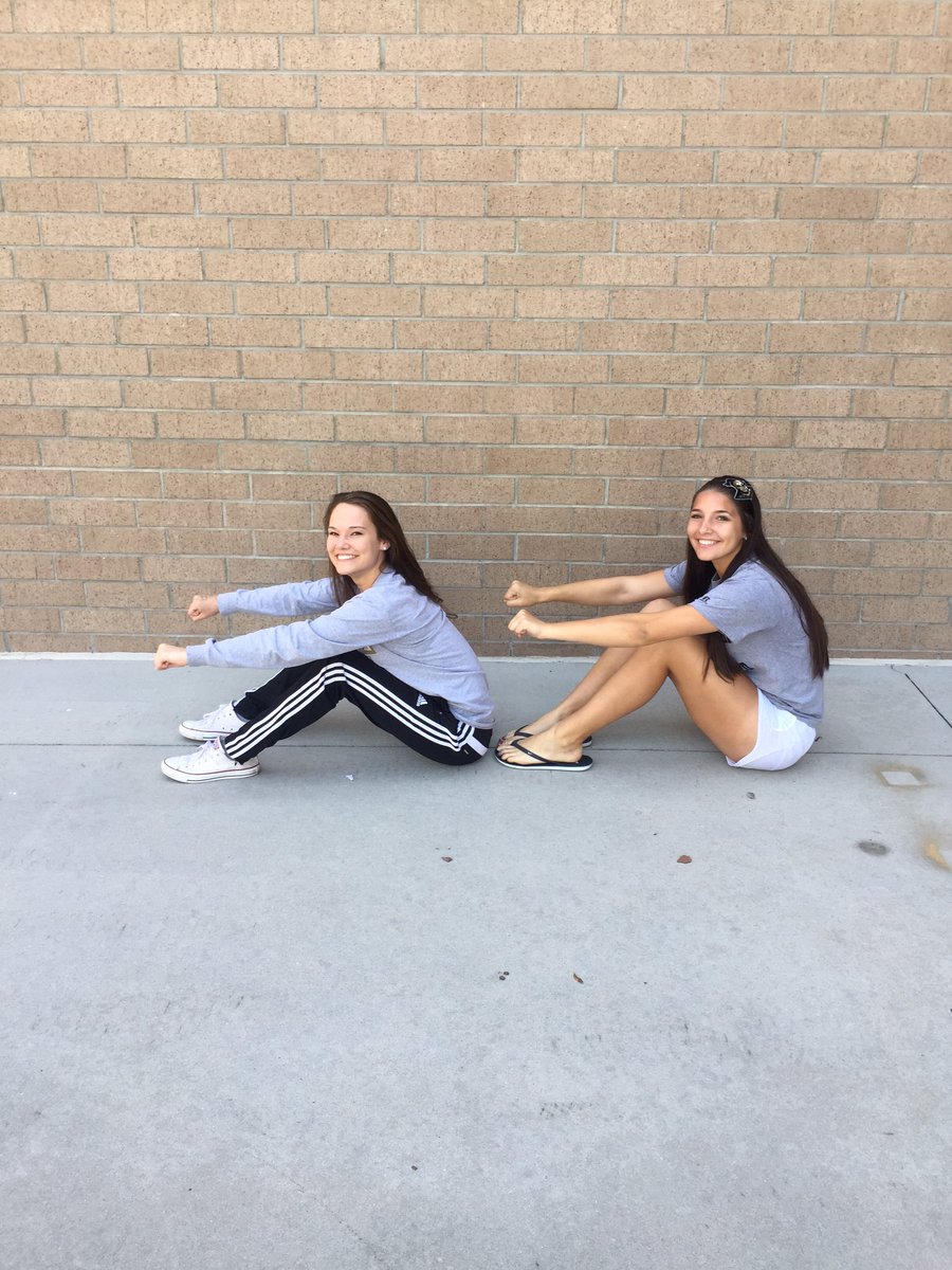 ecatlin24's tweet photo. So excited for my future at UCF and to be teammates with @SarahGibsonn again! 😂💛🚣🏽 #RowKnights https://t.co/aaCtZfkT2F