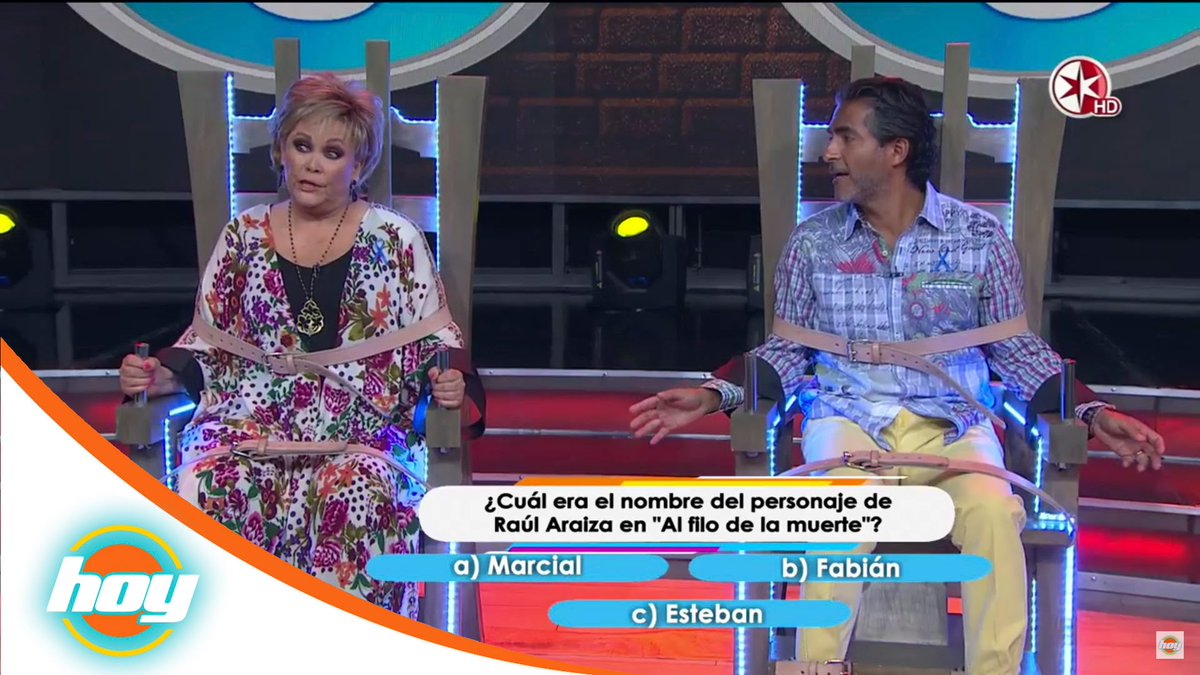 _Enterate__'s tweet photo. >>> Norma Herrera vs. Raúl Araiza | La silla eléctrica | Hoy https://t.co/wydLk53R69 https://t.co/I2FMEMivg5