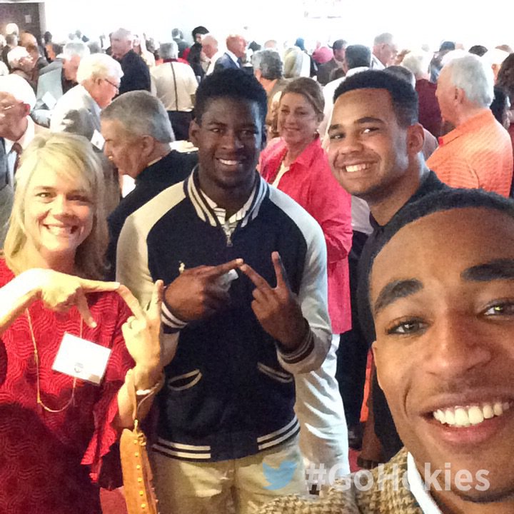 hokiesports's tweet photo. #MrsAD @kwbab3_kelly with our student-athletes at the @HokieClub Gala! https://t.co/k5PvDdWZG2