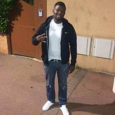 ocmort's tweet photo. Aujourd'hui ns avons perdu un homme de qualité, un petit frère, un soldat, on t'oubliera jamais MaKy EpiNetZo... Oc https://t.co/NHRsw06n0u