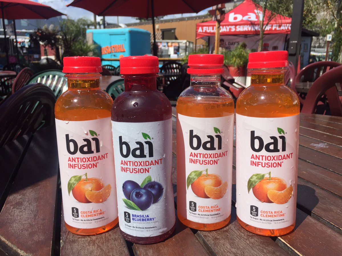 Refreshing <a href="/drinkbai/">Bai</a> flavor is a promise to not be dull #healthy #allnatural #drinks @SoMaStrEatFood
