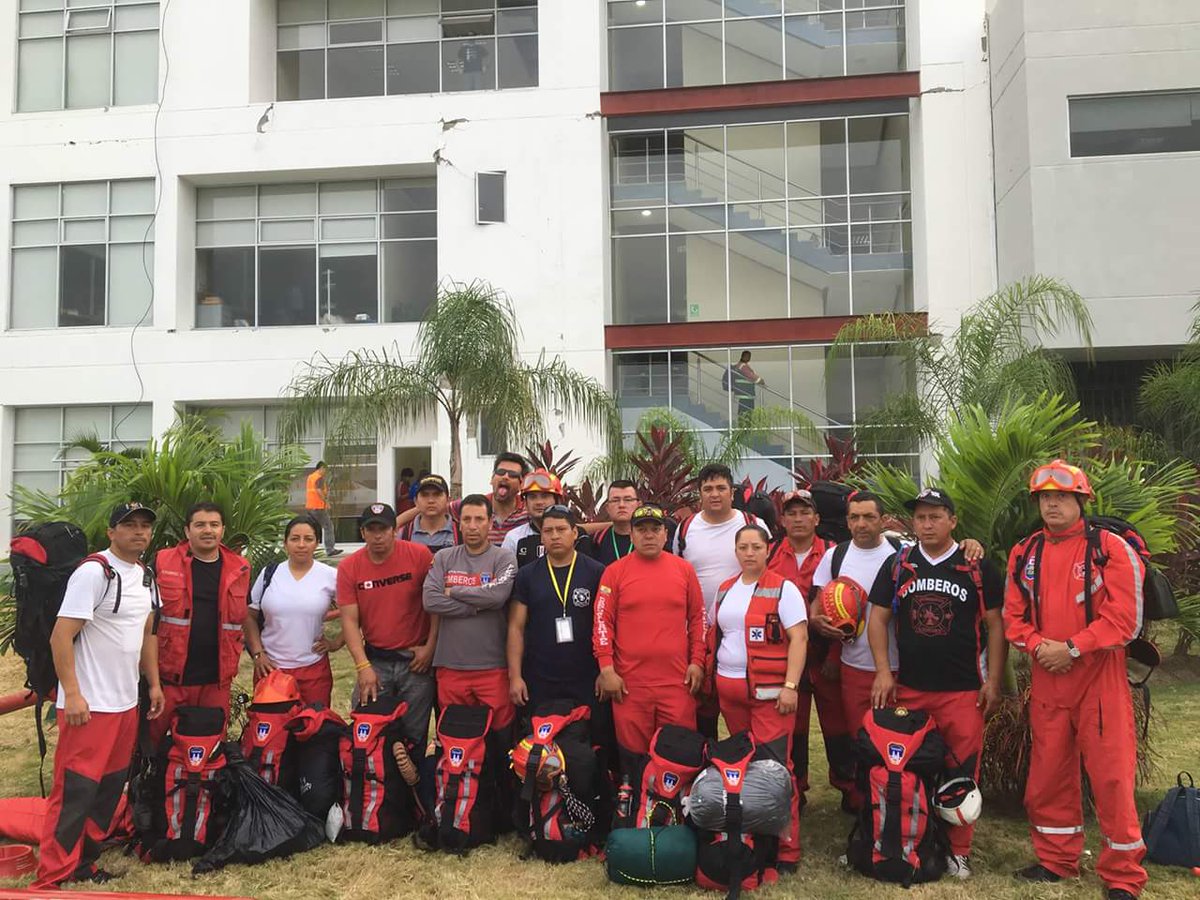 Desmovilización grupo 2 busqueda y rescate, y apoyo logistico gracias manabi por todo #terremotoecuador