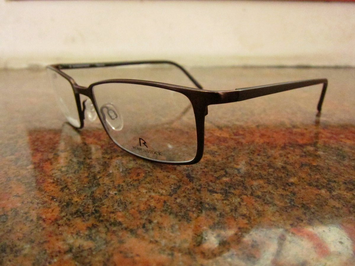 RODENSTOCK
R 2310
Titanium
Original
Rp. 2.970.000.-
Hp/wa : 081317679897 
#eyewear #kacamata