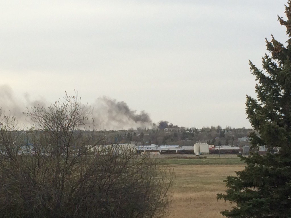 Fire on the north side of #swiftcurrent   Praying everyone is safe!