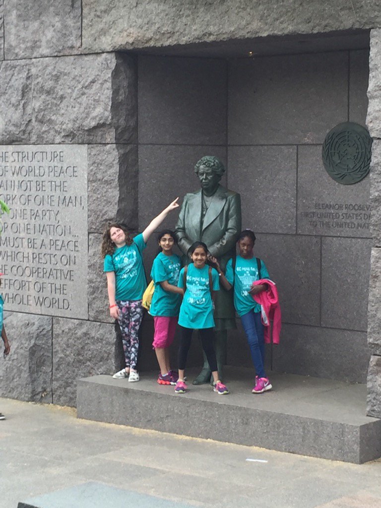 tashworth3781's tweet photo. @dcherewecomedde #dcdde16 #sipekshines future strong woman and Eleanor Roosevelt https://t.co/e25nxanzaa
