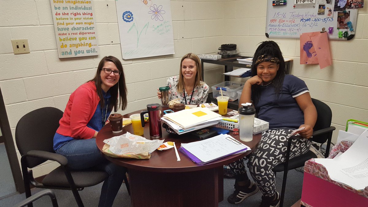 CHandte33's tweet photo. Enjoyed a special Friday morning breakfast with these gals! @MichaeleButler1 @CCPS_Super @JEwingTeach https://t.co/4jWE2cqBKm