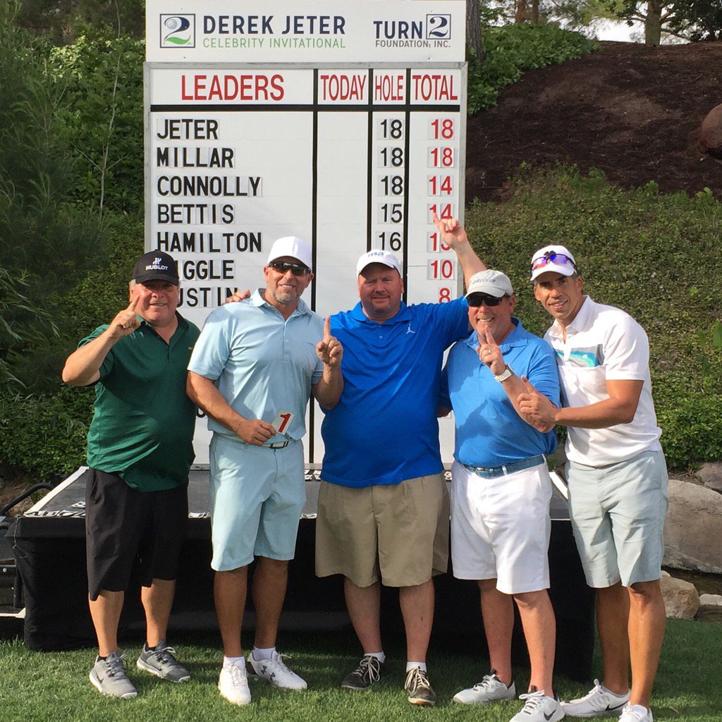 KMillar15's tweet photo. Looks like we got another rivalry @JeterTurn2 #ShadowCreek #Vegas #Sox/Yanks #Golf https://t.co/Hf9GgTWDJY