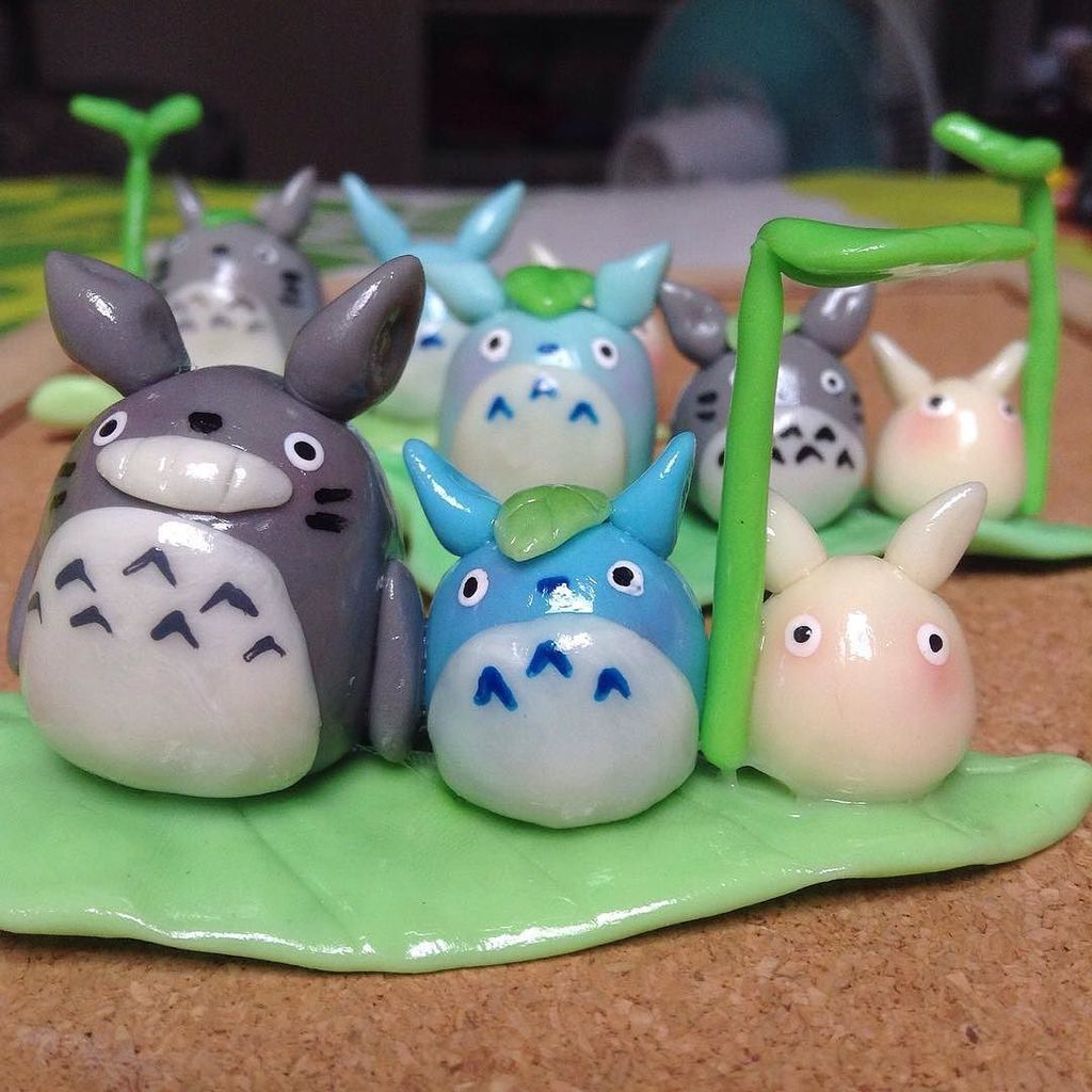 totorothings's tweet image. shopkumakopanda: My neighbor #totoro in #minidisplay #studioghibli #myneighbortotoro #coldporcelainph #coldporcelai…