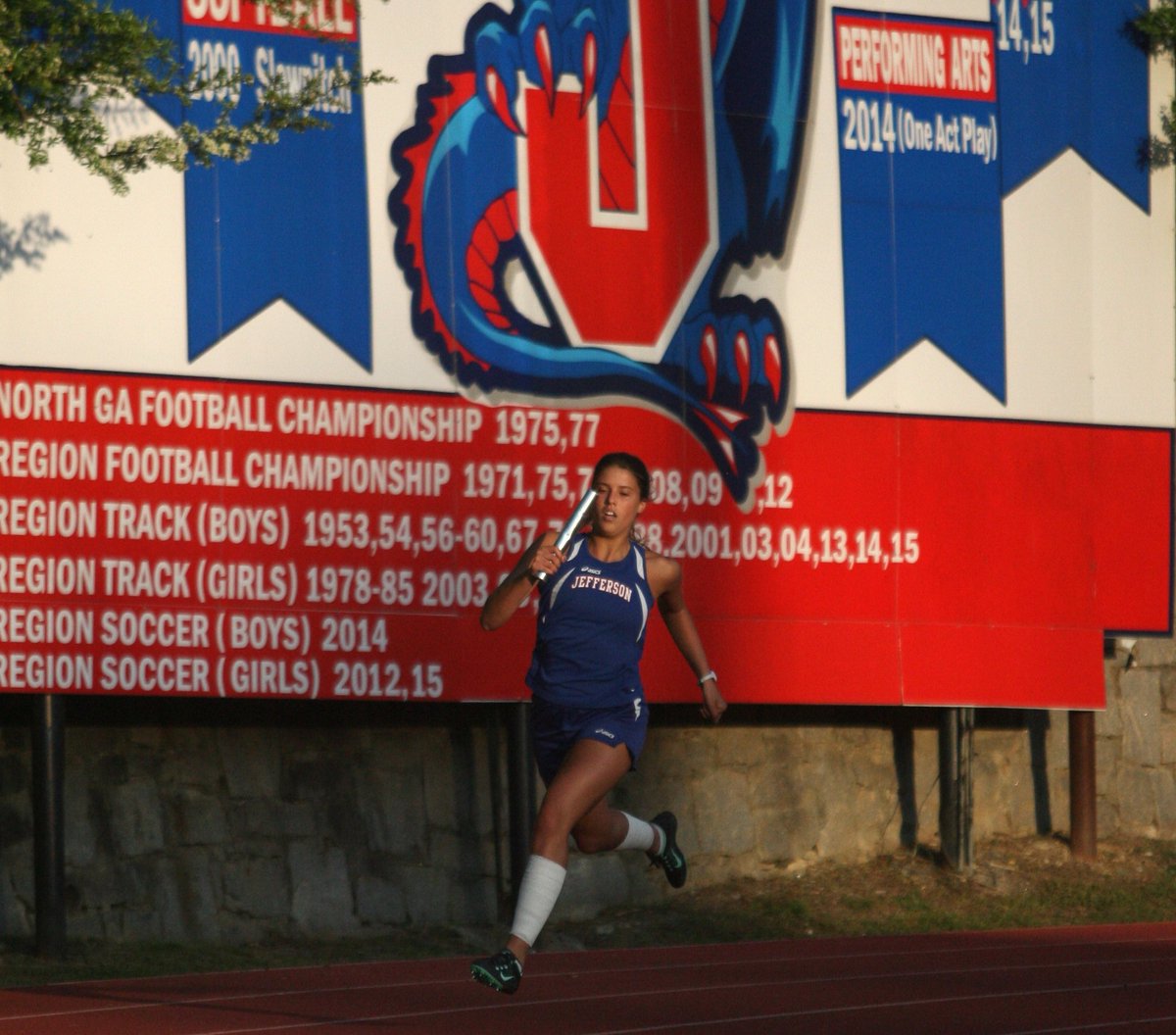 BHMunro1's tweet photo. Photos of @JHS_Dragons track and field at the Region 8-AAA meet @TaylorLove_30 @akerabenton @savdale97 https://t.co/AA59Wwpyd4