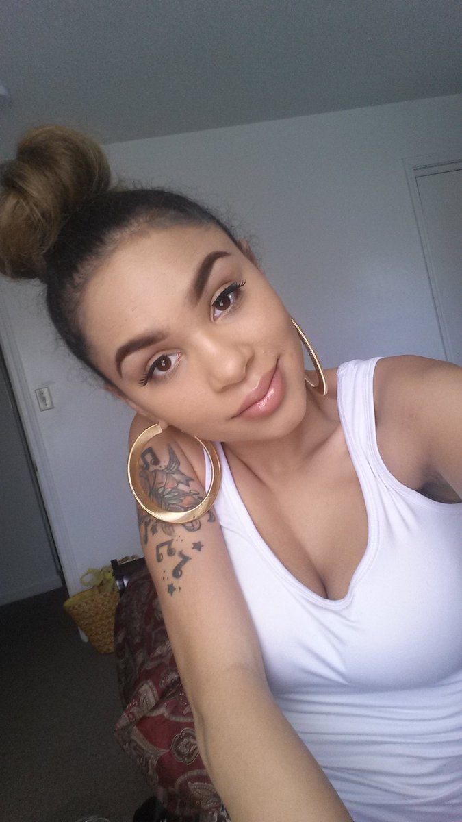 Lex_2Pretty's tweet photo. https://t.co/fCLrBcUYJO