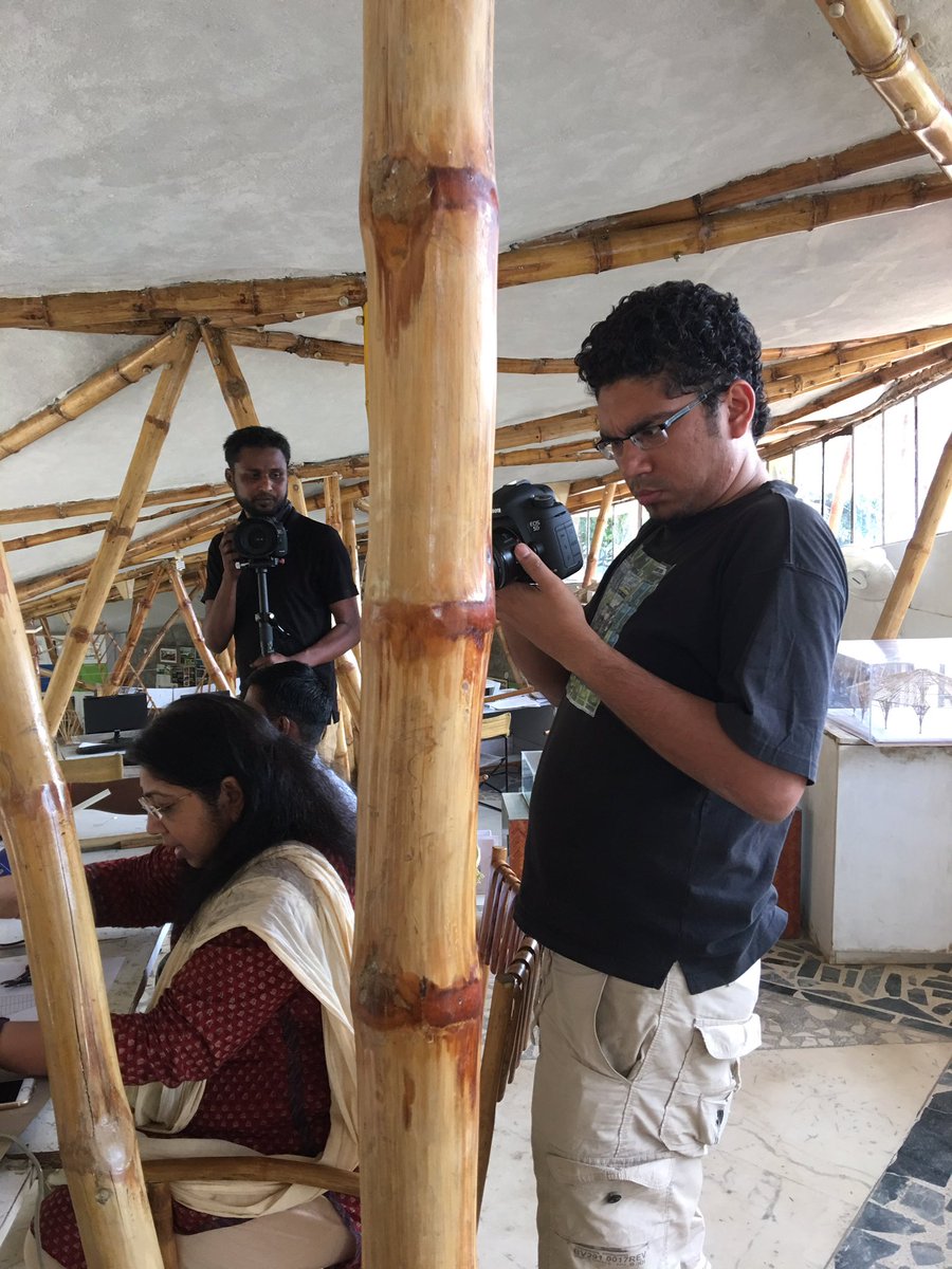 elninolanino's tweet image. #documentary_film @cgbmt_ @la_Biennale @elninolanino #india #production_stills #Italy #Venice #venice_biennale