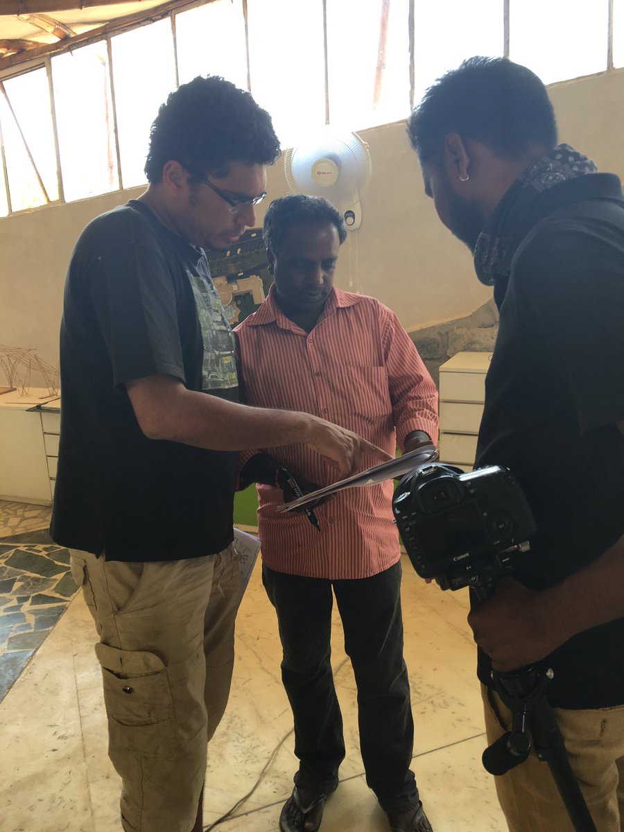 elninolanino's tweet image. #documentary_film @cgbmt_ @la_Biennale @elninolanino #india #production_stills #Italy #Venice #venice_biennale