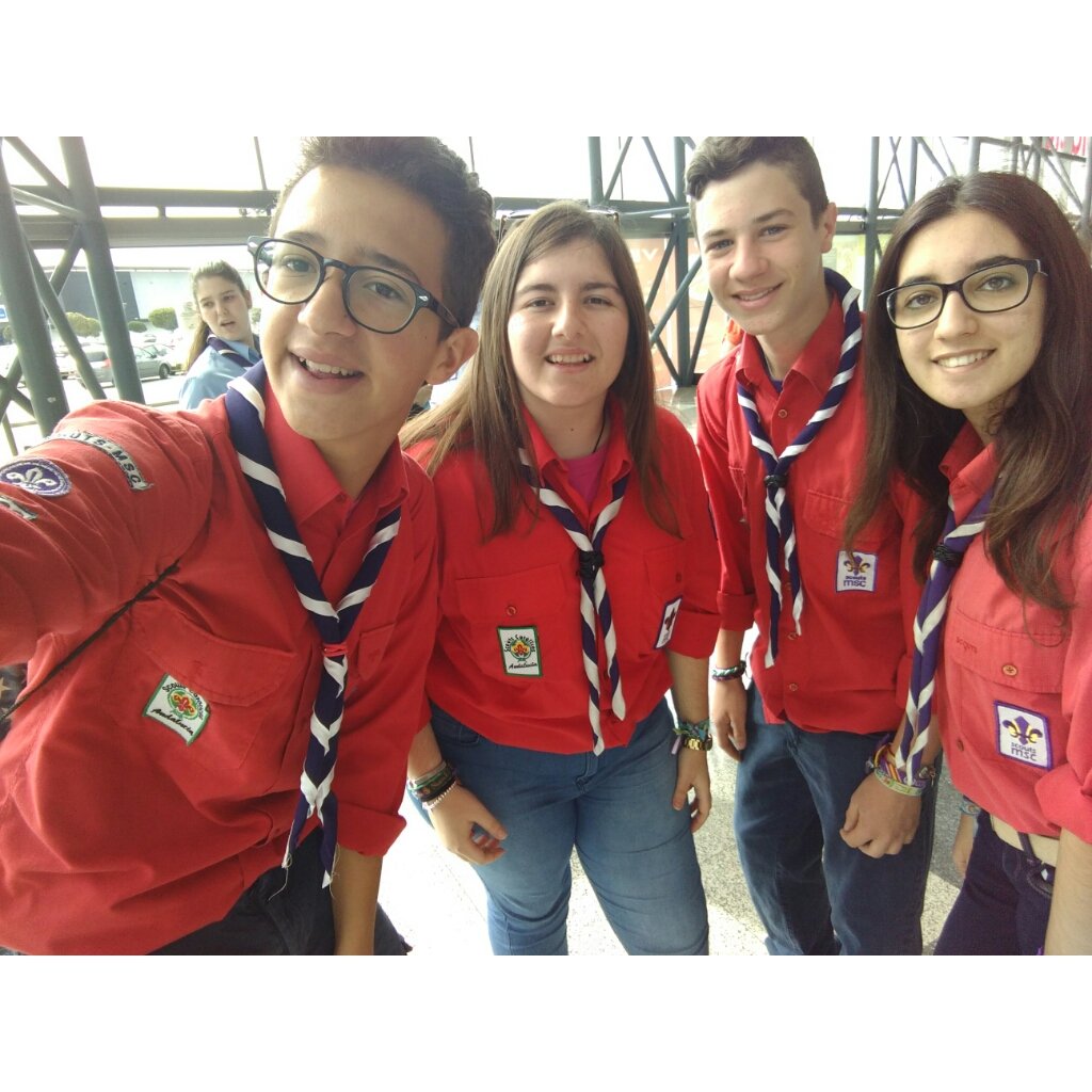 Hoy toca sesión de cine! #ElLibroDeLaSelva <a href="/AbadFaro/">Grupo scout Abadfaro</a>