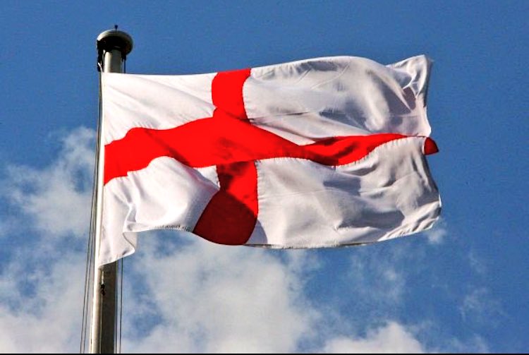 EssexPR's tweet photo. Happy #StGeorgesDay  to everyone !!

The way this country is going it will be banned soon so enjoy ! https://t.co/Yp28Uskke5