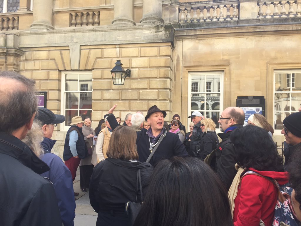 Elizamcoffey's tweet photo. And we off #bathwalks tour https://t.co/yMVYZXE8FI