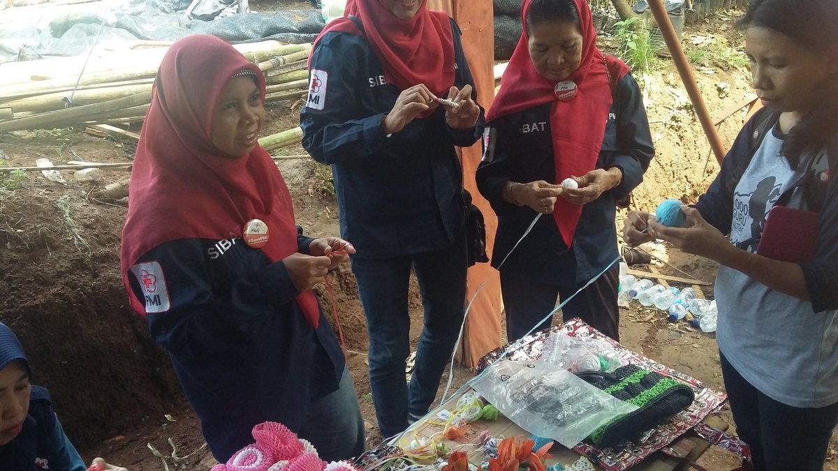 [KOMBAT NATURE] Aksi Nyata Ruwat Bumi dan Menyususi sungai Ciliwung