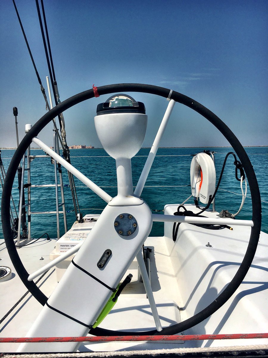 pindarsailing's tweet photo. It's race day ! #volvo60 #racing @EtihadTowers @Sport360 @BBCSport #inabudhabi https://t.co/VEZjlRQOhh