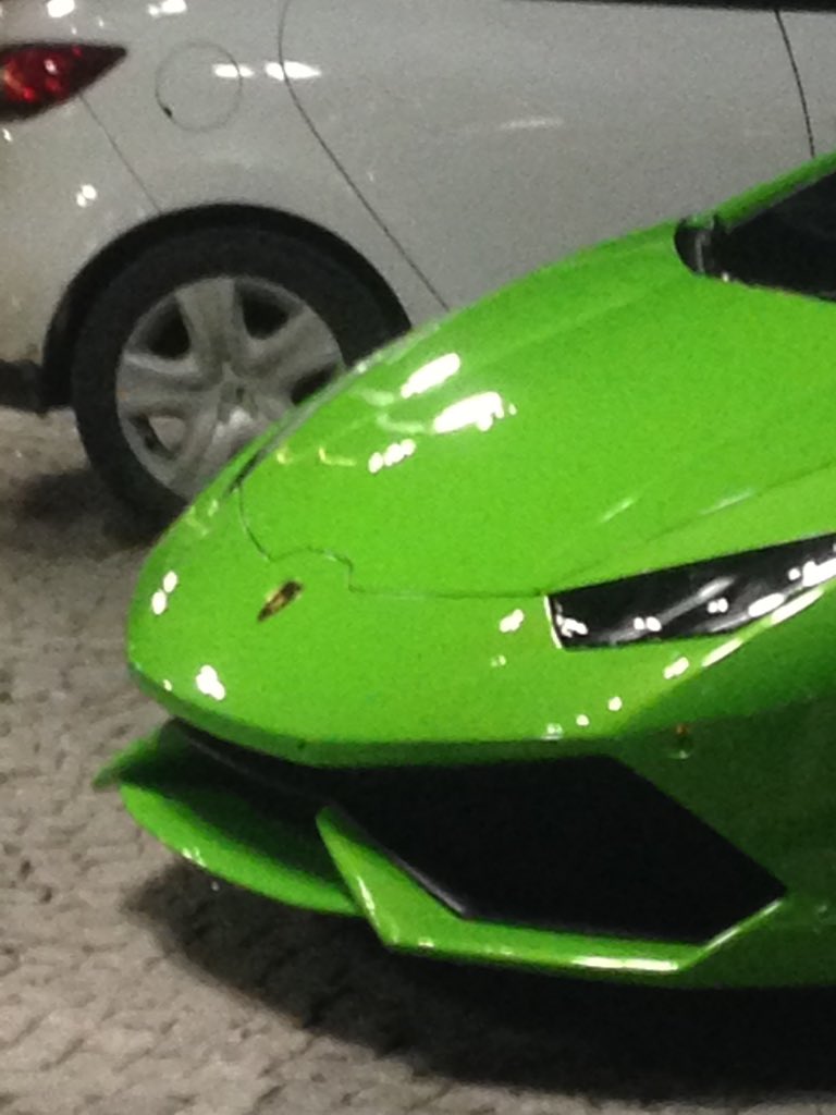 eyoaa3's tweet photo. #lamborgini #armada https://t.co/nZqk5A8iMd