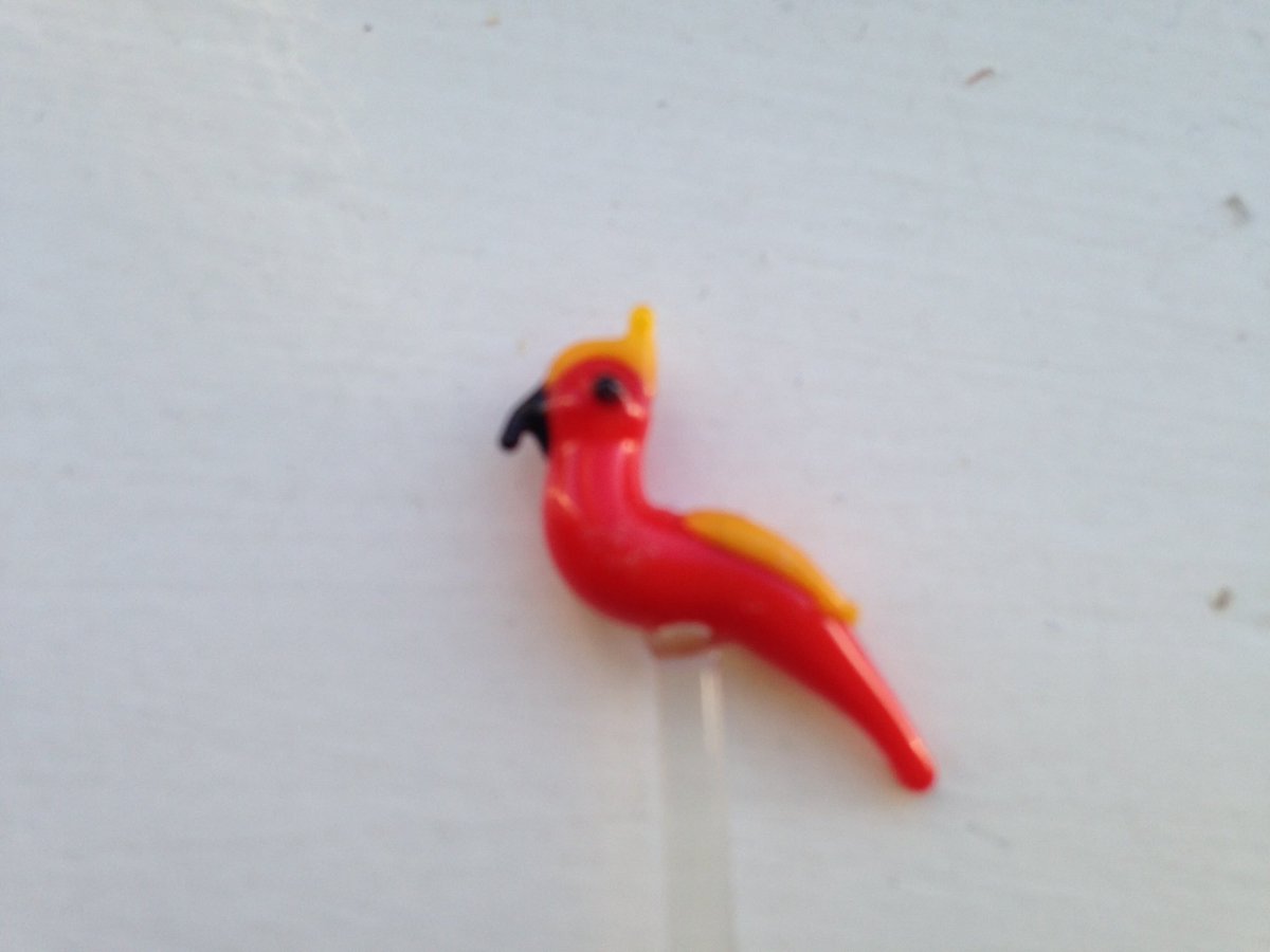 Championwonder's tweet photo. Day 114 #dailycocktailstick it's #glass week starting with a #parrot #cocktailstick https://t.co/VAAlxOlGYY