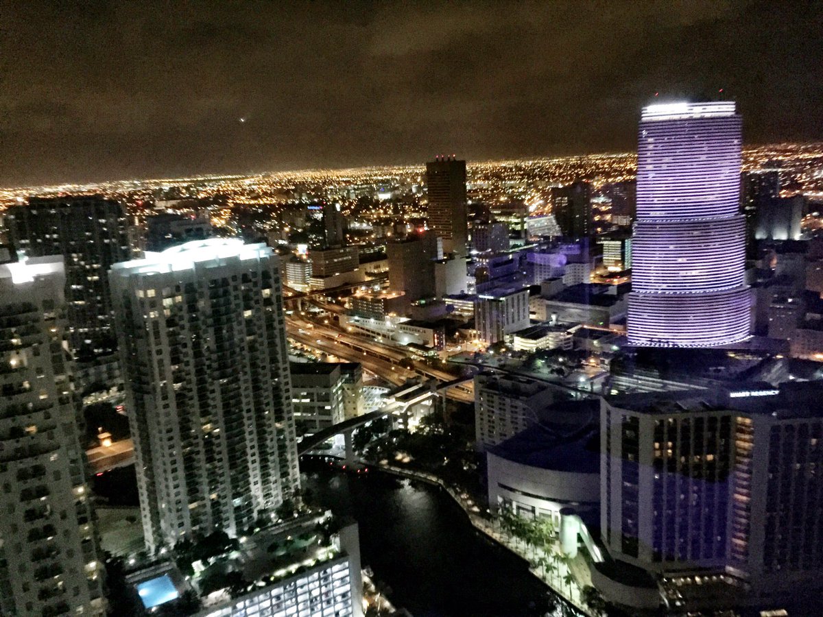 Allan_Ramirez_'s tweet photo. Miami views!!! @FIFTYMiami @viceroymiami #AllanRamirez https://t.co/qWiiApD9O2