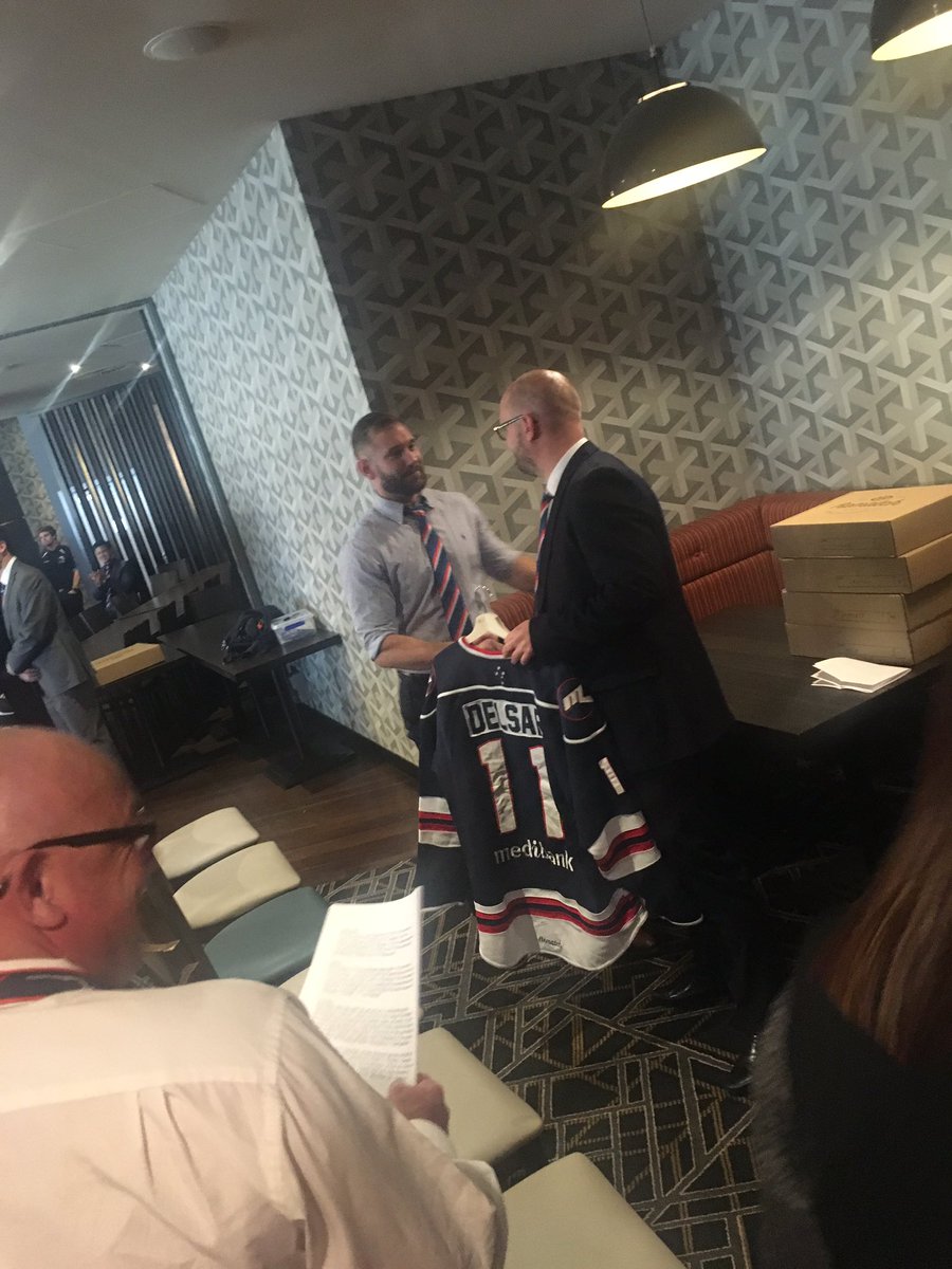 melbourneice's tweet image. Some more snaps from our jersey presentation. We&apos;re now less than 1.5 hours from puck drop! #exICEted #newiceage
