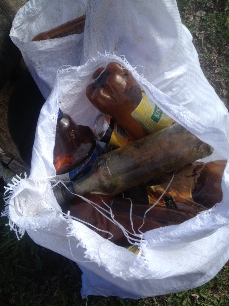 EinarsCilinskis's tweet photo. Bez iepakojuma depozīta sistēmas nekādas jēgas nebūs. Varbūt saņemamies un ieviešam līdz Latvijas simtgadei? https://t.co/QzWdt8p9FA