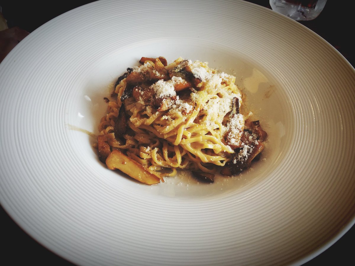 ngs0624's tweet photo. 梅田行ったついでにランチ🇮🇹
#POONTE-VECCHIO https://t.co/A0JQAi53JW