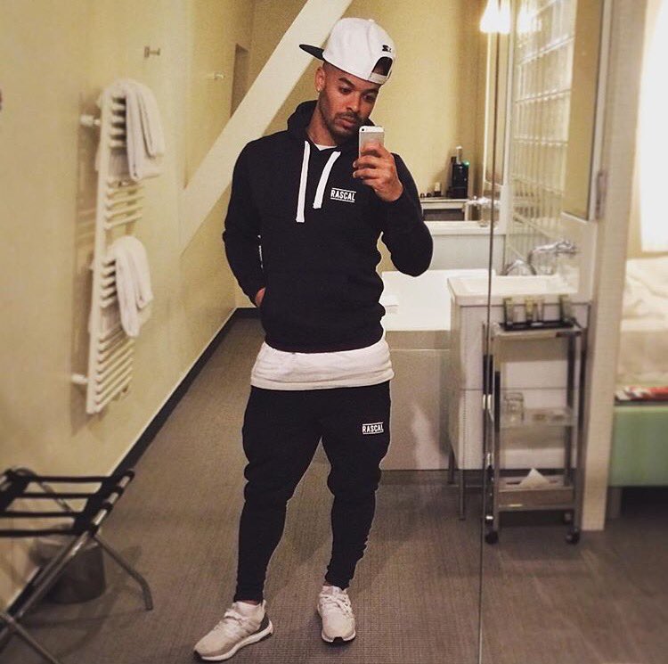 most comfortable tracksuit